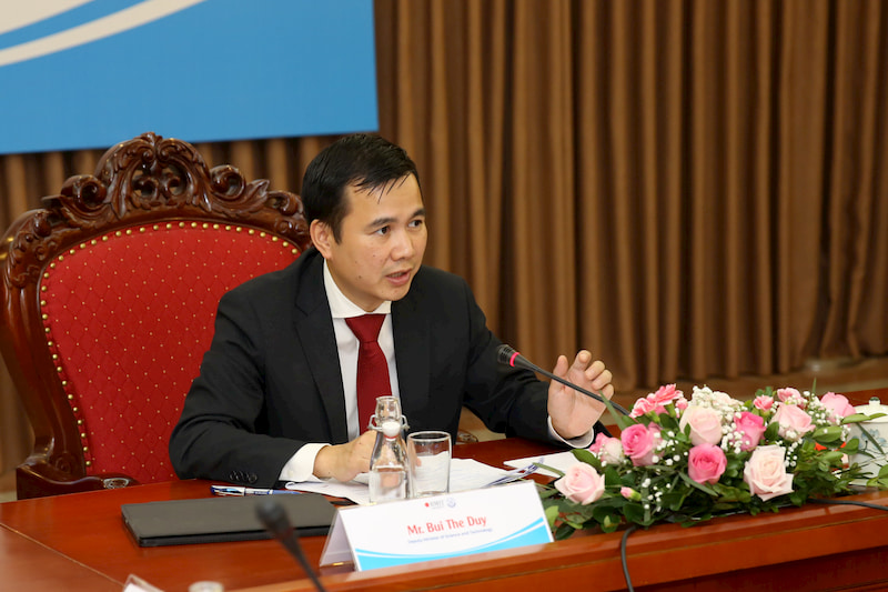 Thứ trưởng Bộ Khoa học và Công nghệ Việt Nam Bùi Thế Duy phát biểu tại buổi tọa đàm. 