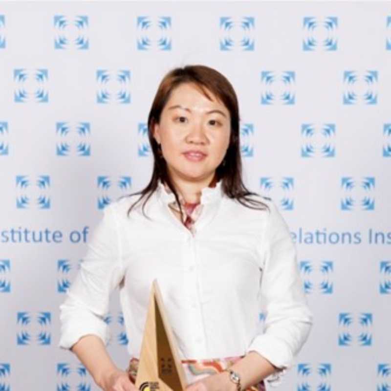 Dr  Leah  Li