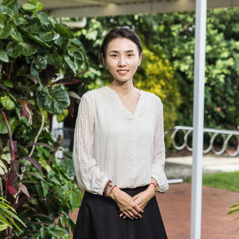 Dr Doreen La