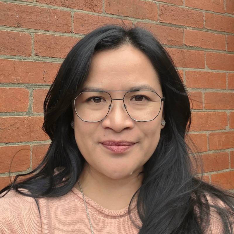  Eni Tampubolon