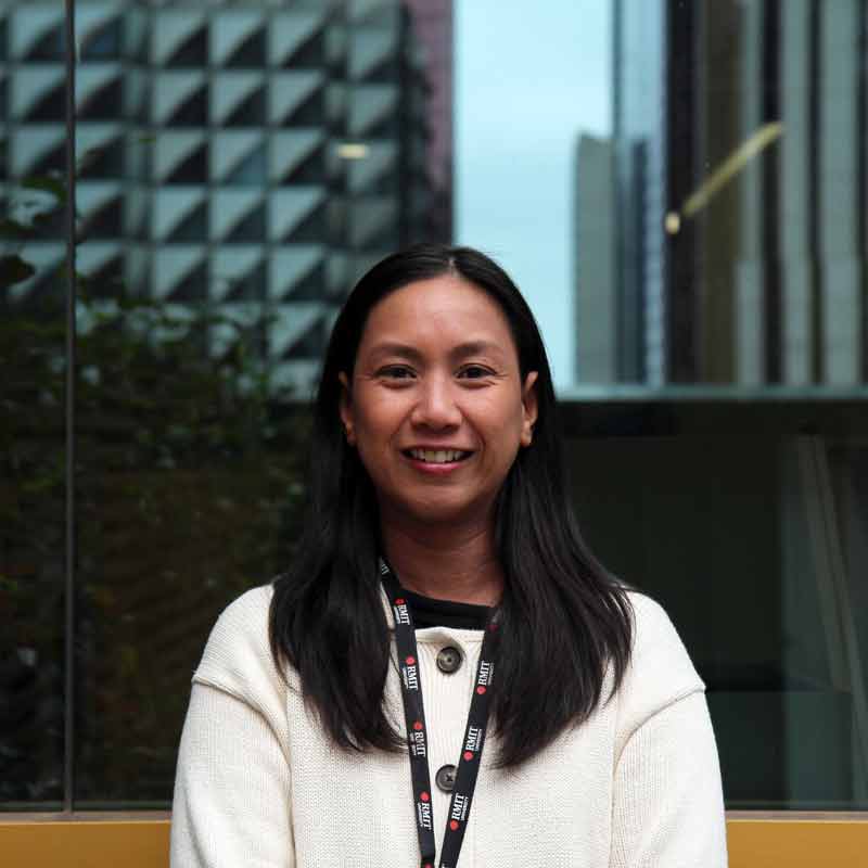 Dr.  Karen  Villanueva