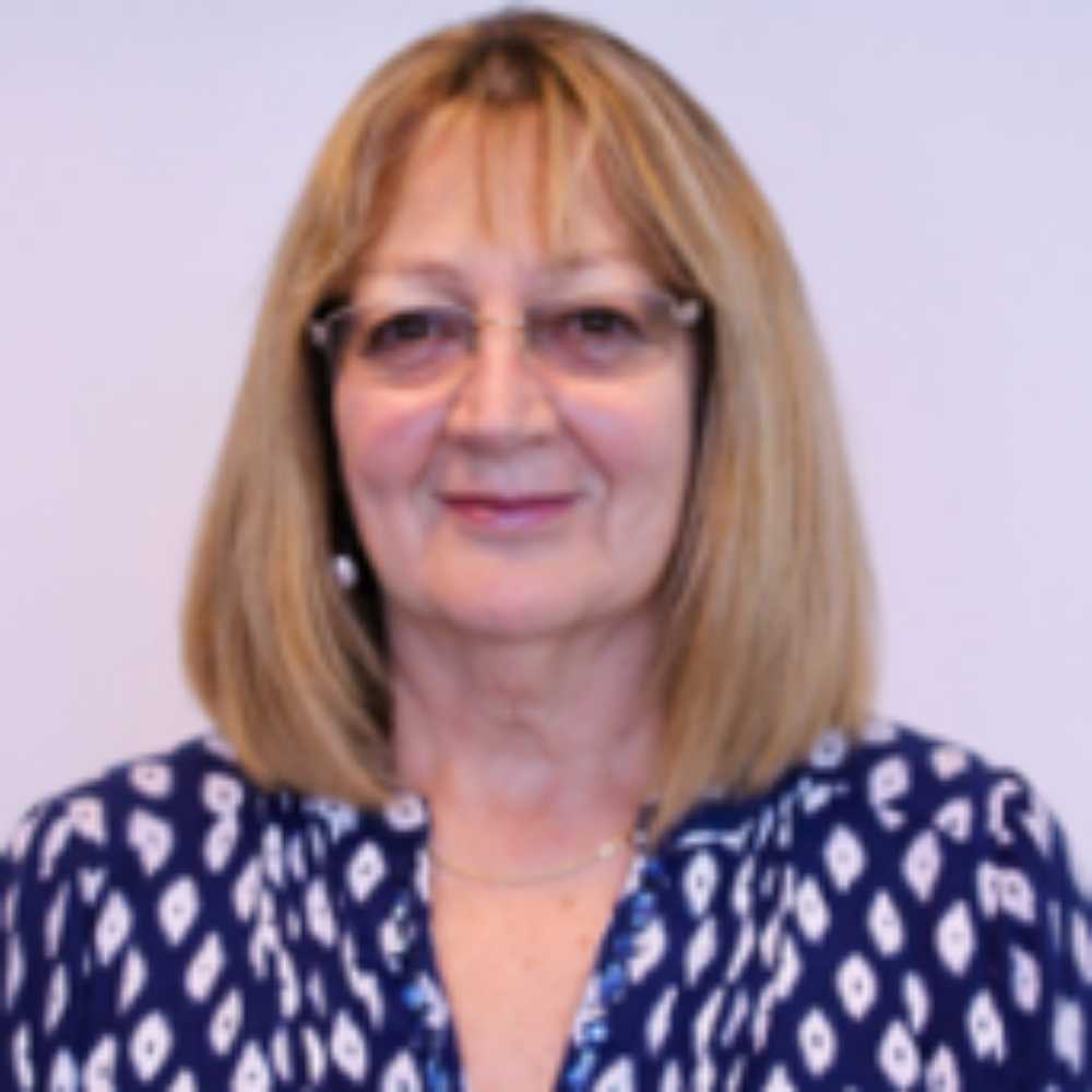 Ms Judi Hocking