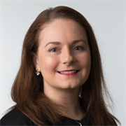 Associate Professor Linda Robinson