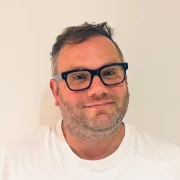 Dr. Nick Reynolds