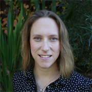 Dr.  Ellen  van  Holstein 