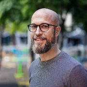 Associate Professor Martijn van der Kamp