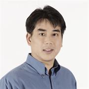 Dist. Professor Leslie Yeo