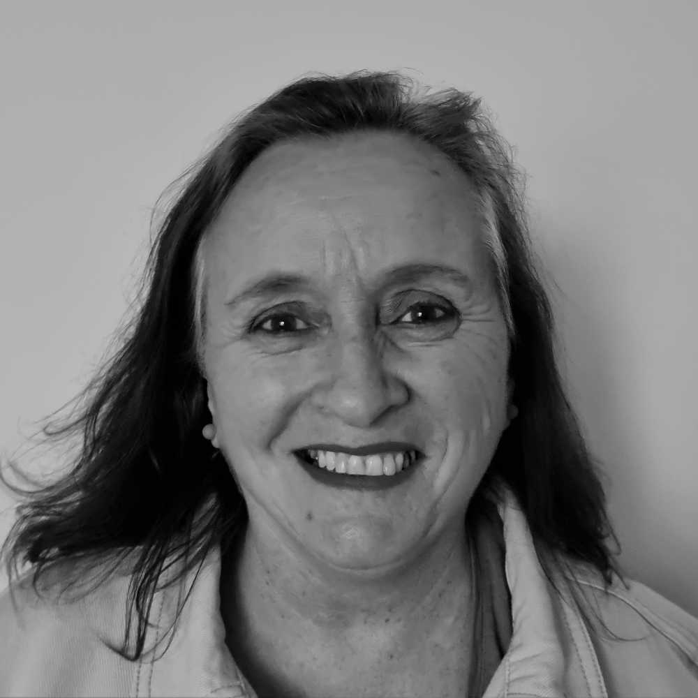  Lee-ann Phillips