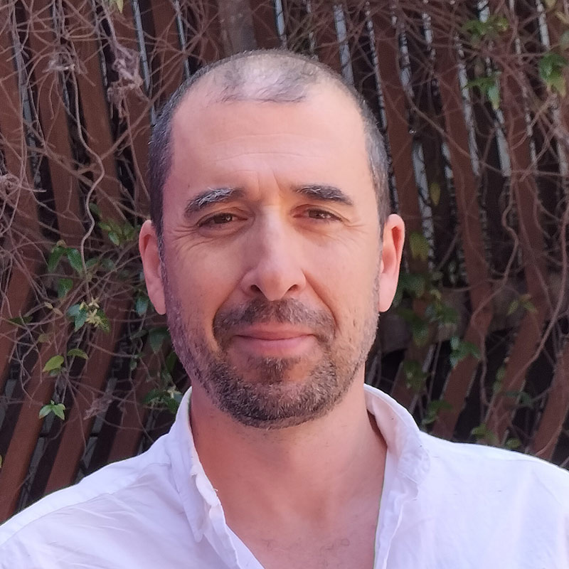 Dr Noyan Yilmaz