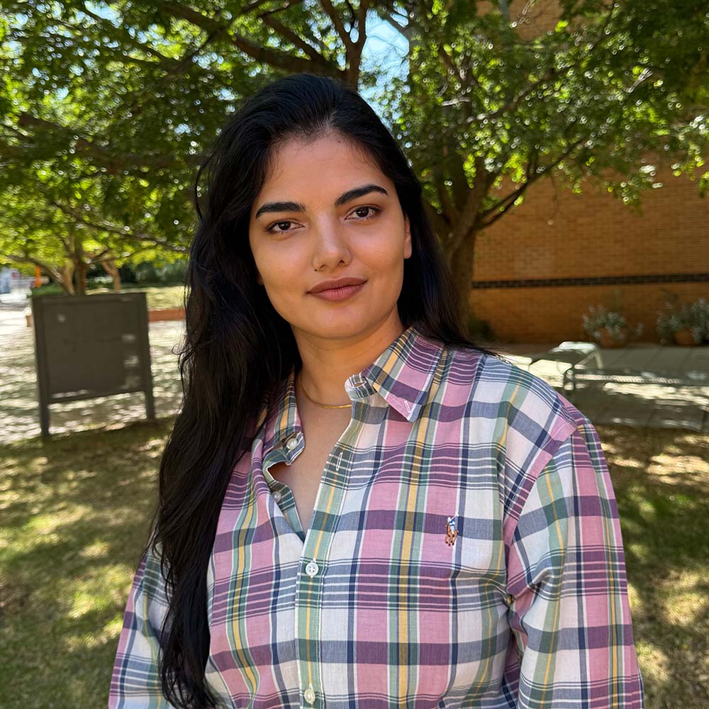 Dr  Aayushi Badhwar