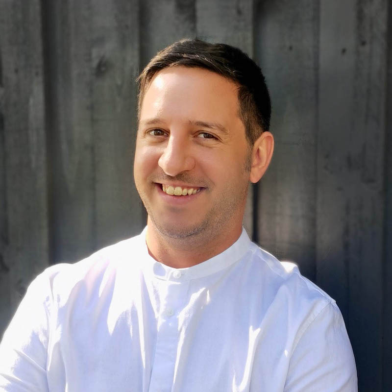 Dr.  Damiano  Spina