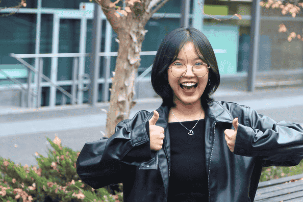 rmit-student-suzee-giving-thumbs-up-thumbnail-size
