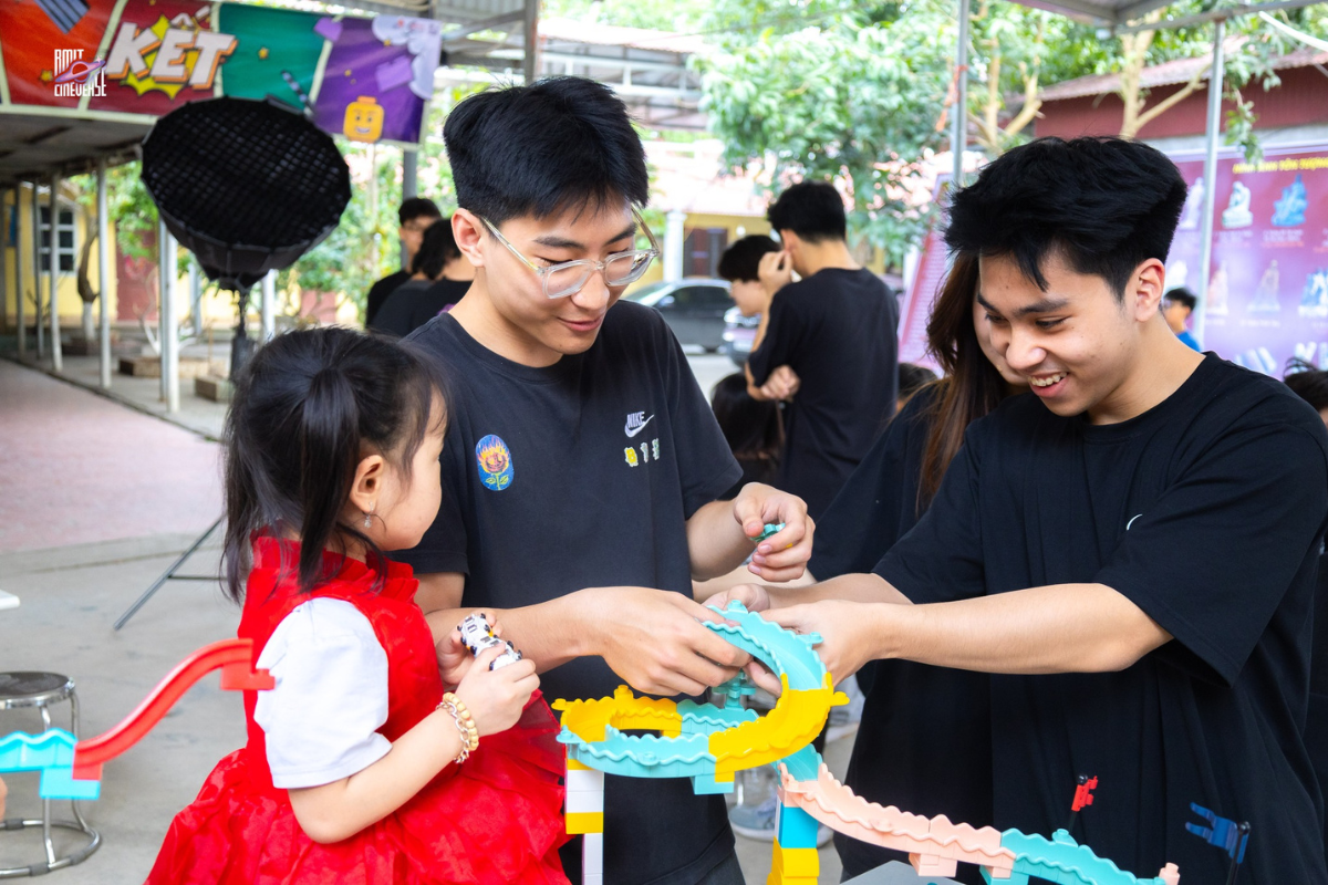 student-working-on-a-model