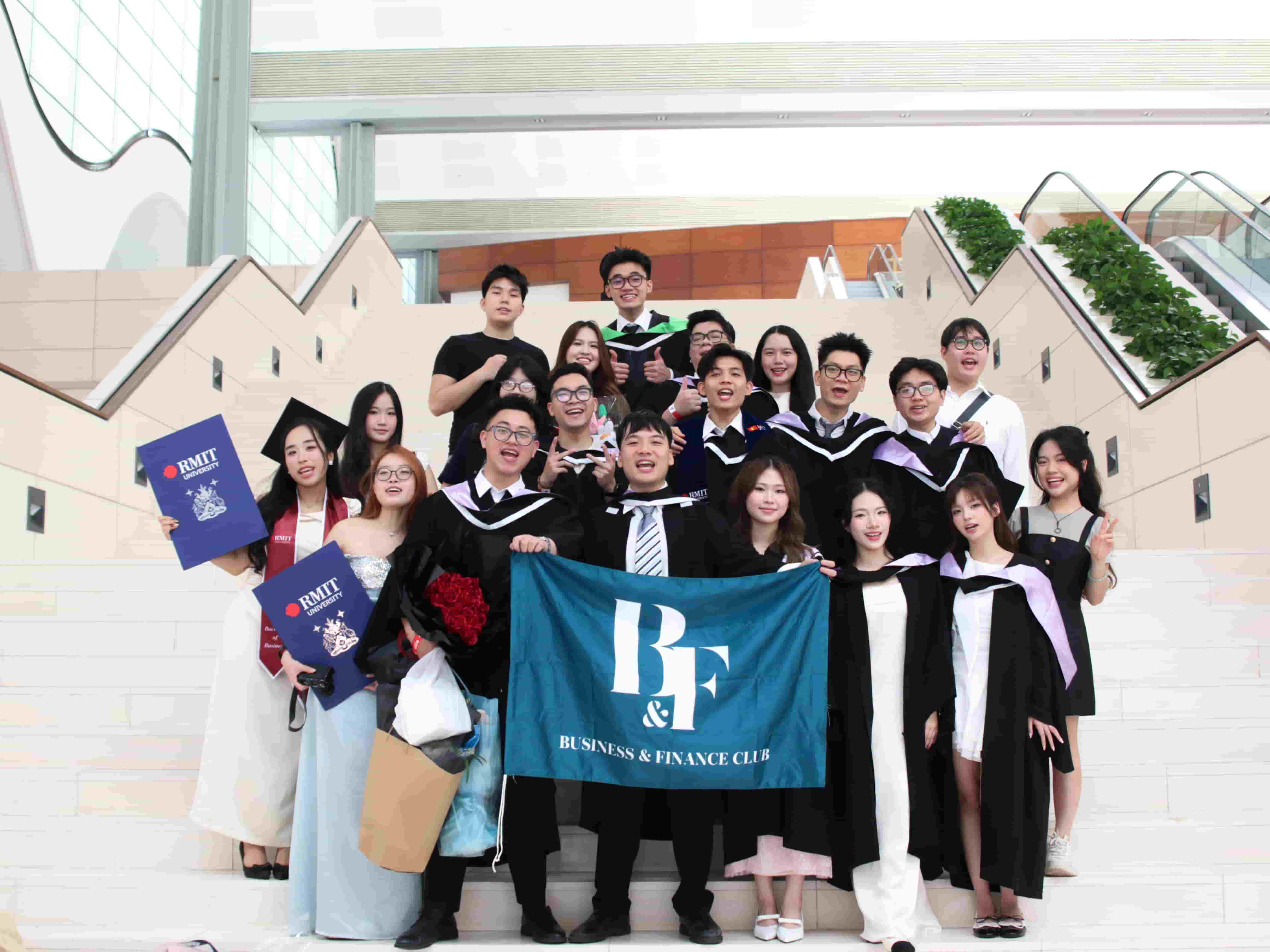 community-congrats-on-grad-4