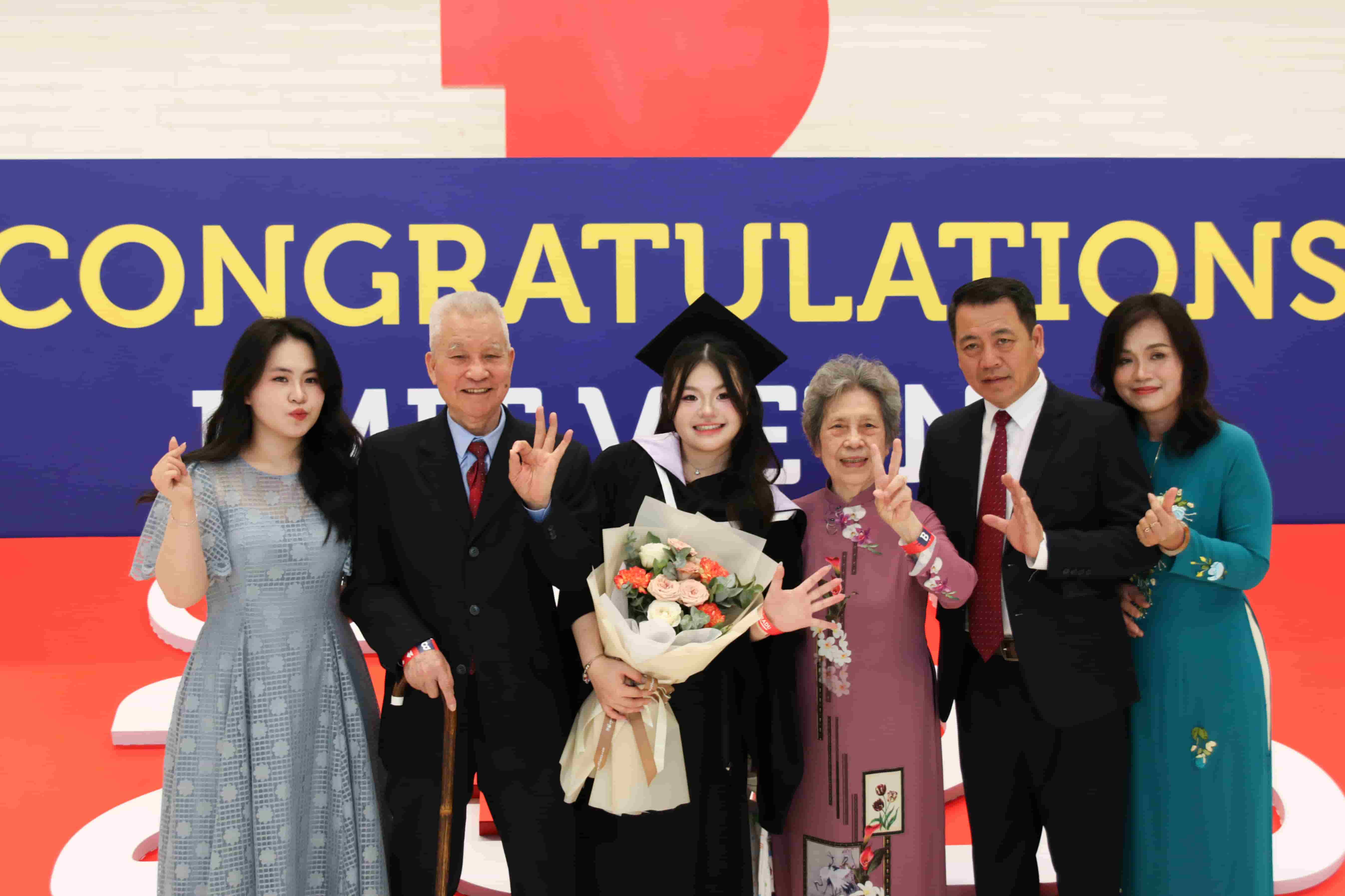 family-on-graduation-6