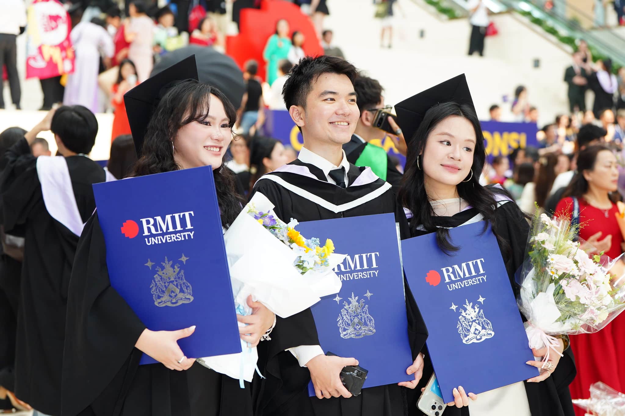 friends-and-lecturers-on-graduation-2