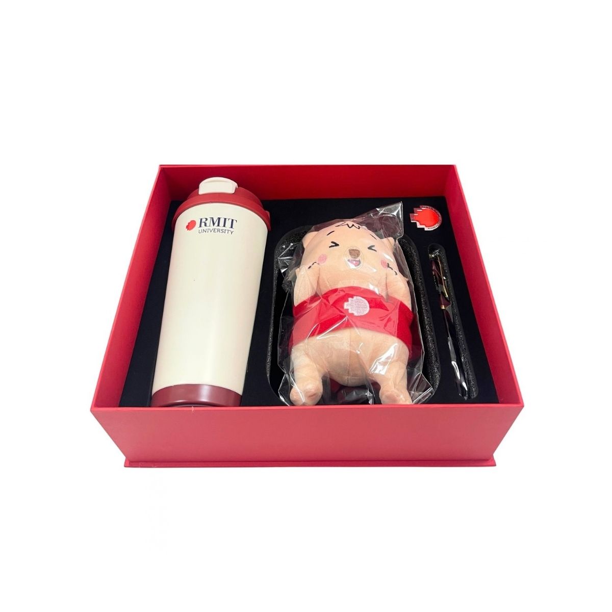rmit-gift-box-wombart.jpg