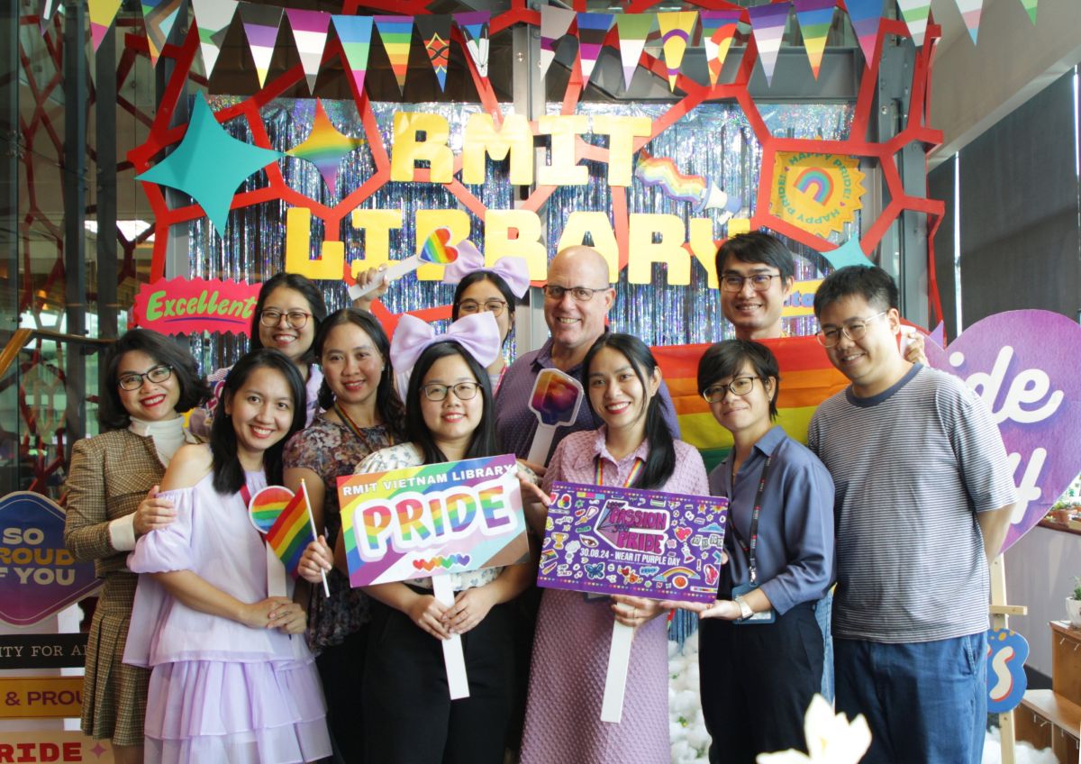 pride-library-wear-it-purple.jpg