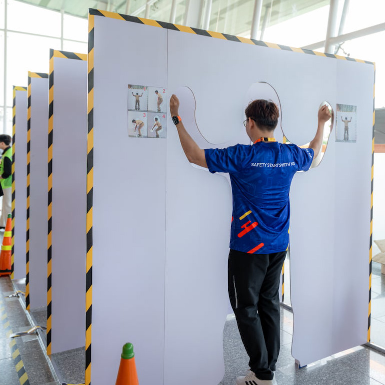 ergonomic-challenge-interactive-task.jpg