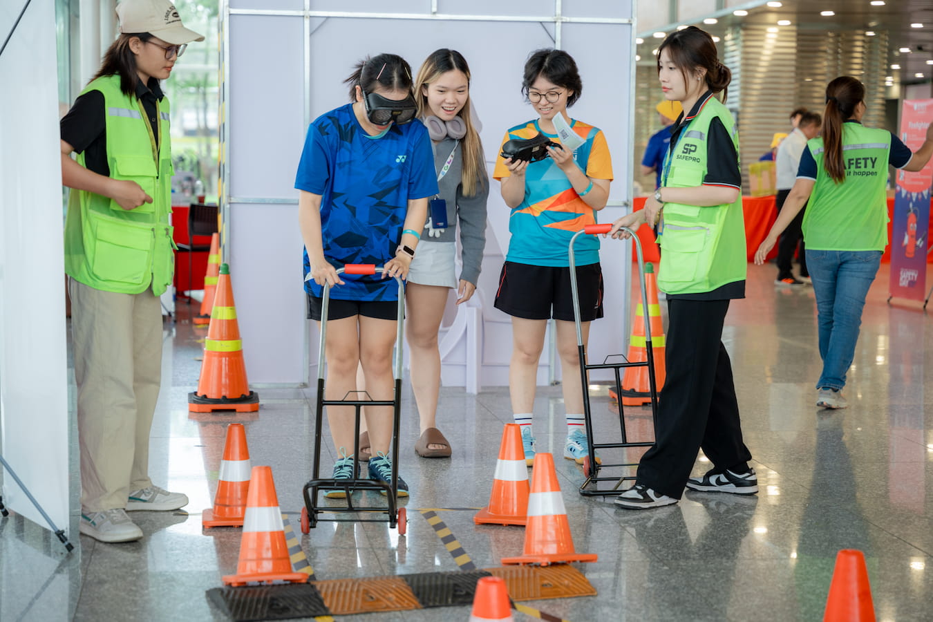 safety-training-team-navigation-cone-obstacle-session.jpg