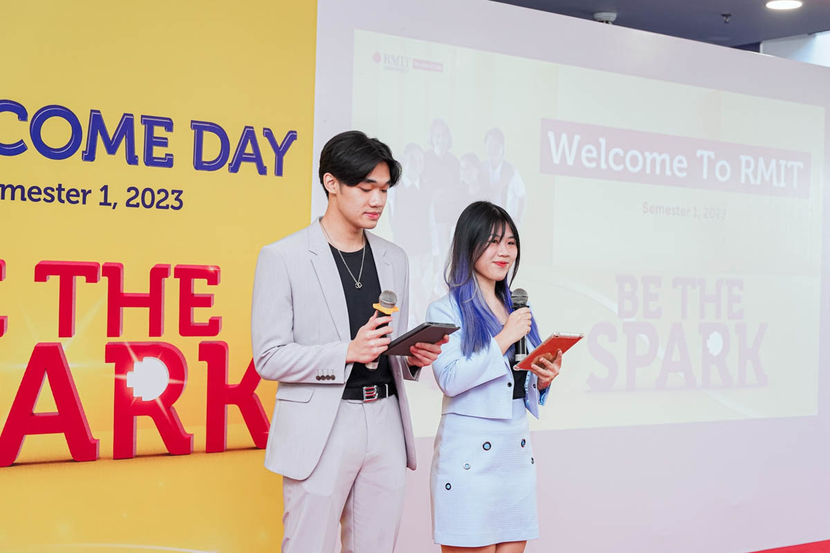 Two MCs at RMIT Welcome Day