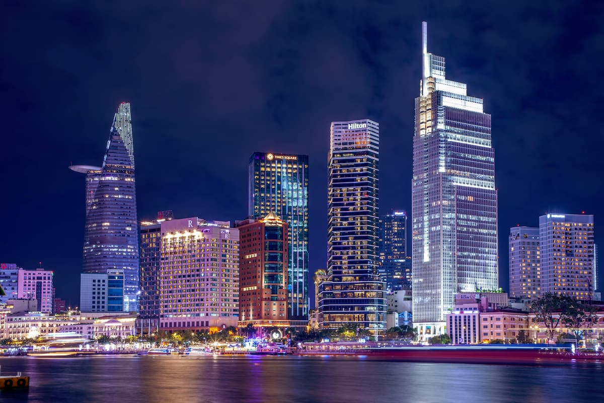 What lies ahead for Vietnam’s economy amid the global shift towards “risk-taking for growth”? (Image: Pexels) 