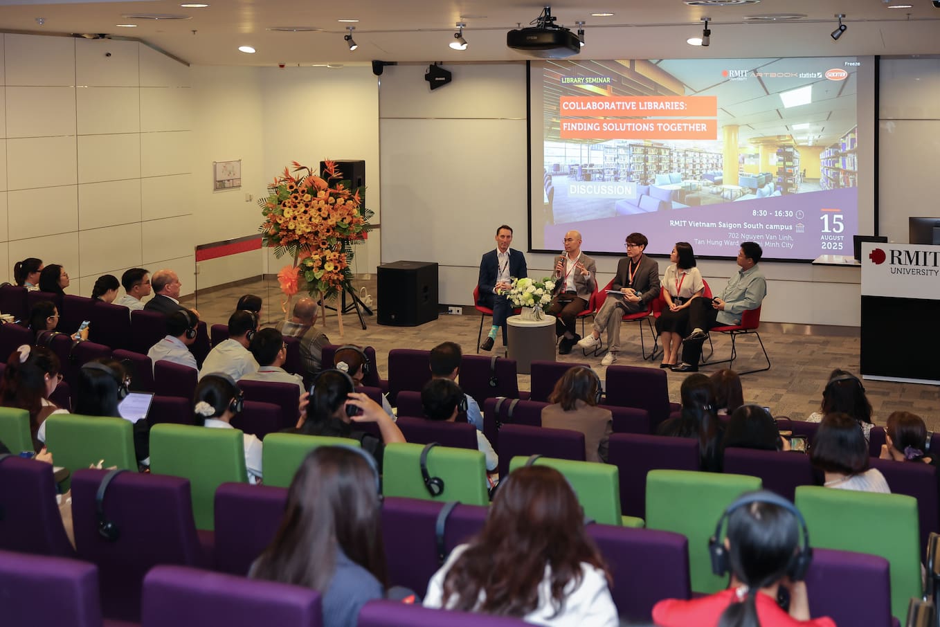 The event brought together nearly 150 library directors, senior librarians, and academic leaders. 