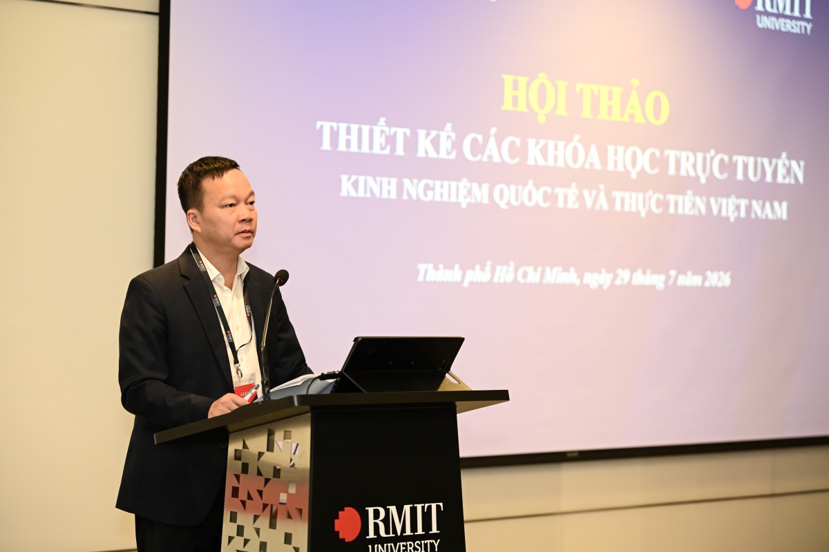 Alt Text is not present for this image, Taking dc:title 'moet-ap-nguyen-anh-dung'