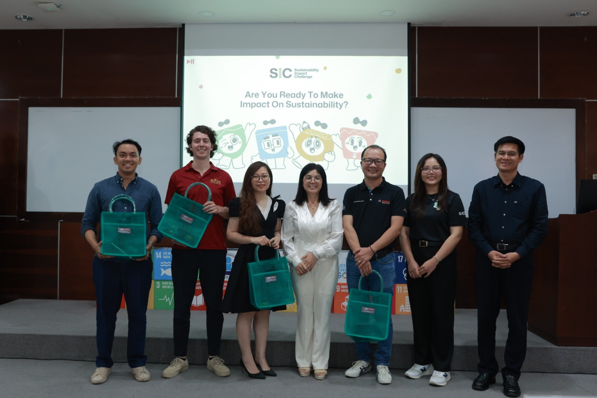 Các đơn vị đồng tổ chức và doanh nghiệp đối tác tham gia phát động Cuộc thi Tác động bền vững 2025