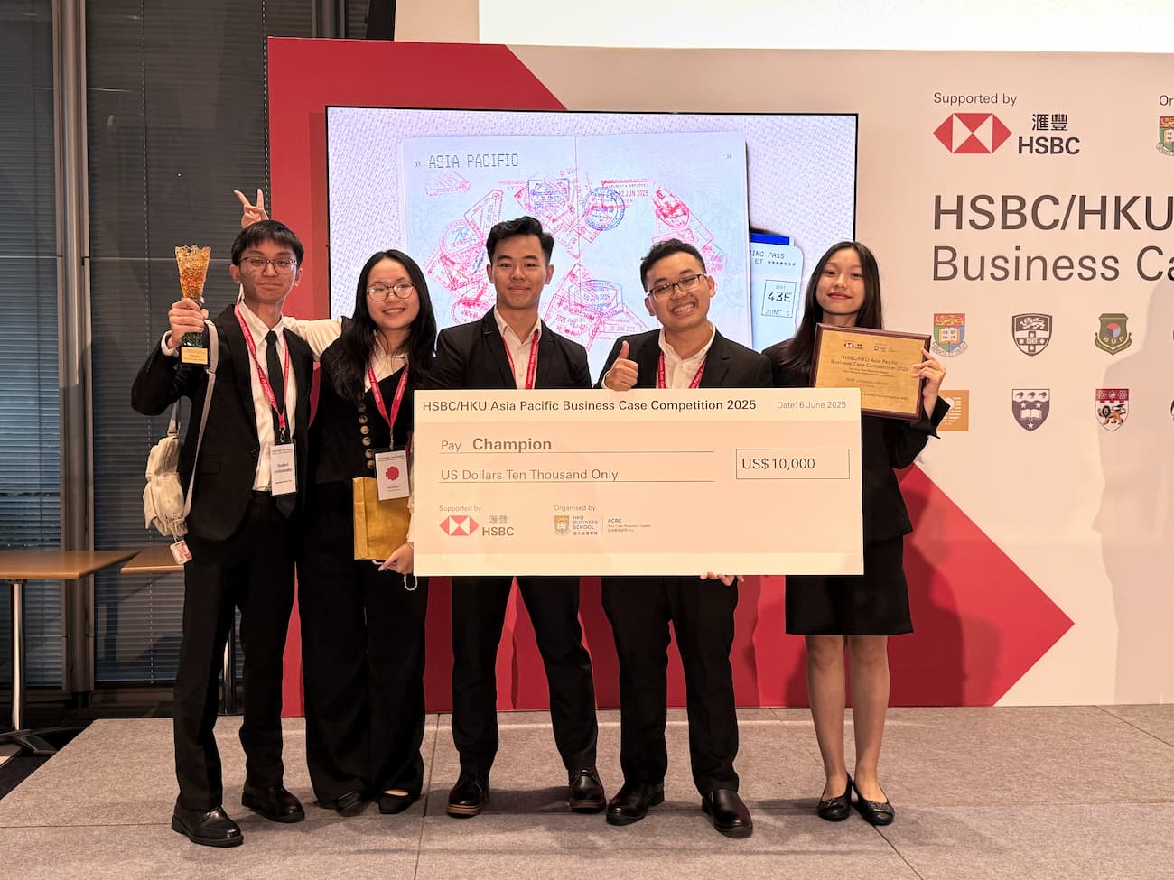 Alt Text is not present for this image, Taking dc:title 'news-1-hsbc-champion'