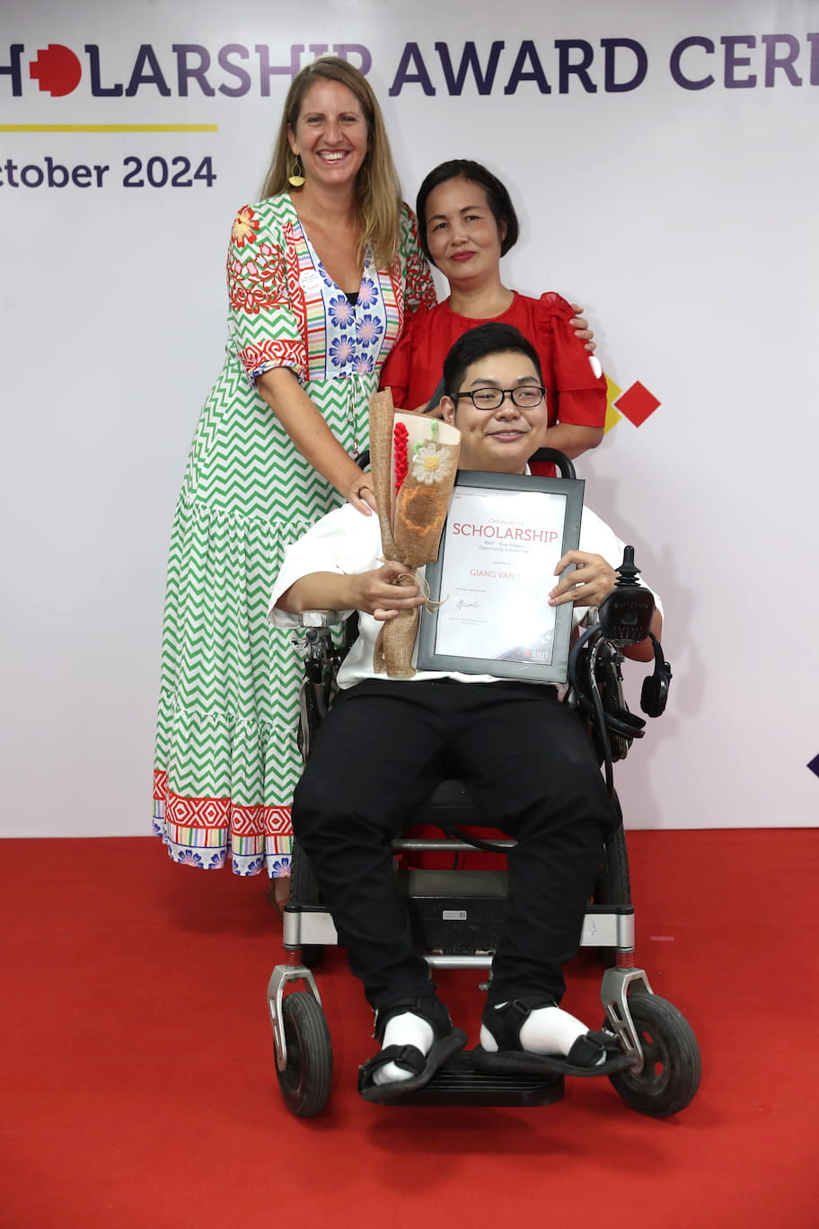 Alt Text is not present for this image, Taking dc:title 'news-1-opportunity-scholarship-giang-van-tan'