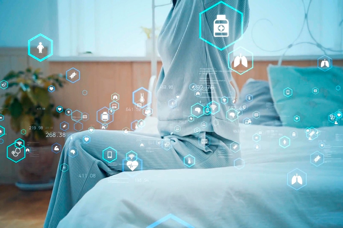 Expanding digital infrastructure, innovation and AI education will be key to ensuring equal access to advanced healthcare across Vietnam. (Photo: Luciano – stock.adobe.com) 