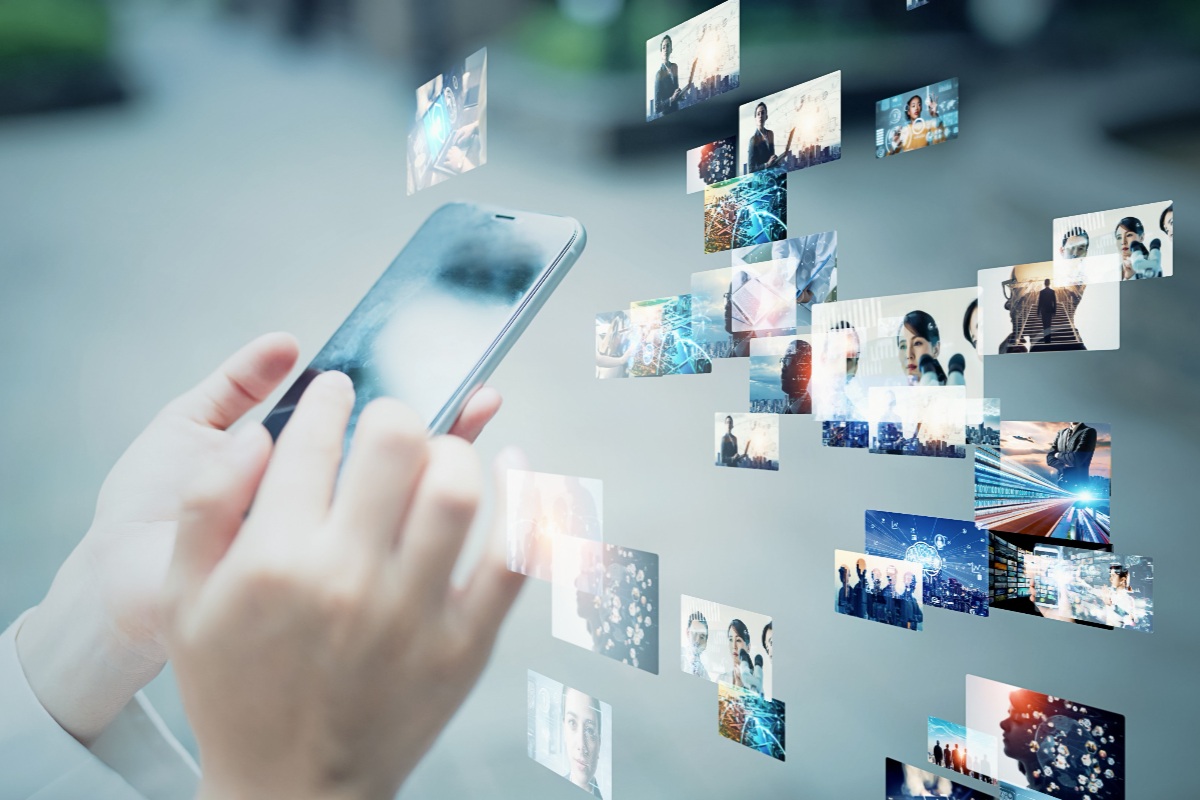 Vietnam currently lacks a clear legal framework for AI-generated content, creating an urgent need for interim guidelines, protection mechanisms, and stronger user awareness. (Photo: metamorworks - stock.adobe.com)