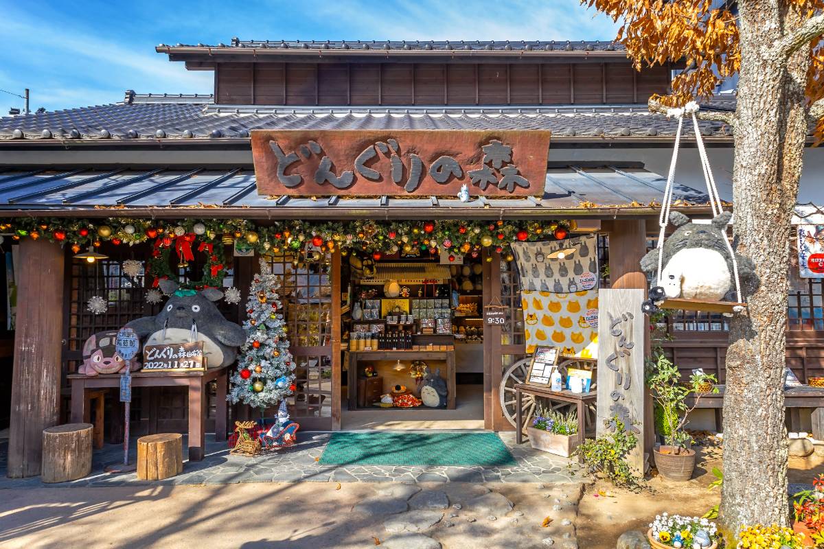 The experts stress the need for critical thinking in creative practice: Students and professionals alike must consider the cultural roots of visual styles before adopting them in the age of AI. (Photo: coward lion - stock.adobe.com)