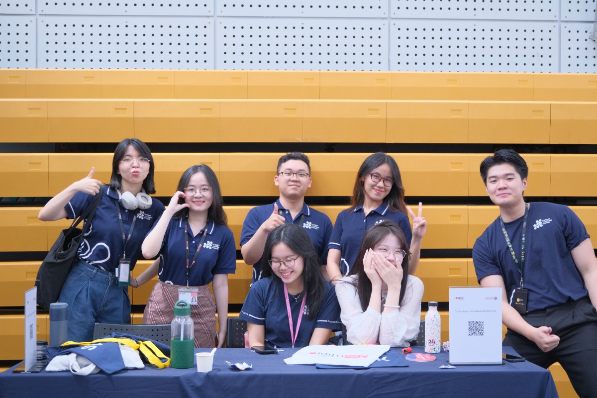 As the first Aviation Program Tutor in RMIT’s Peer Assisted Learning program, Khue actively mentored first-year students. (Photo courtesy of Khuu Minh Khue)