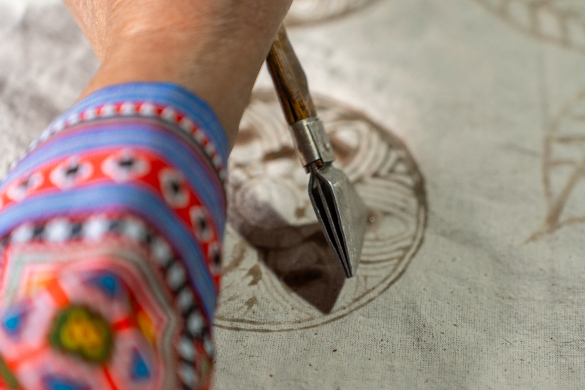 To foster sustainable growth, experts recommend educational reform, supportive public spaces and simplified tax policies for Vietnam’s fashion micro and small enterprises. (Photo: Vietnam Design Research Studio)