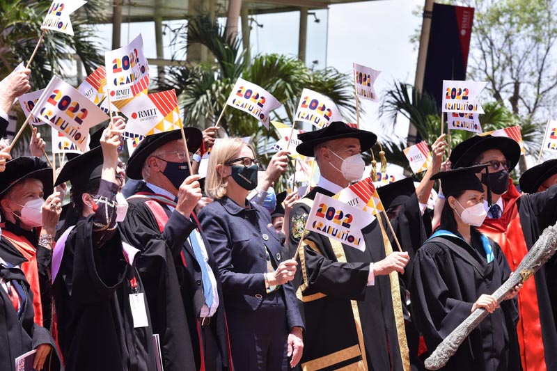 Top leaders from RMIT University and the Australian Consulate-General in Ho Chi Minh City joined in the celebrations of RMIT graduates on the Saigon South campus.