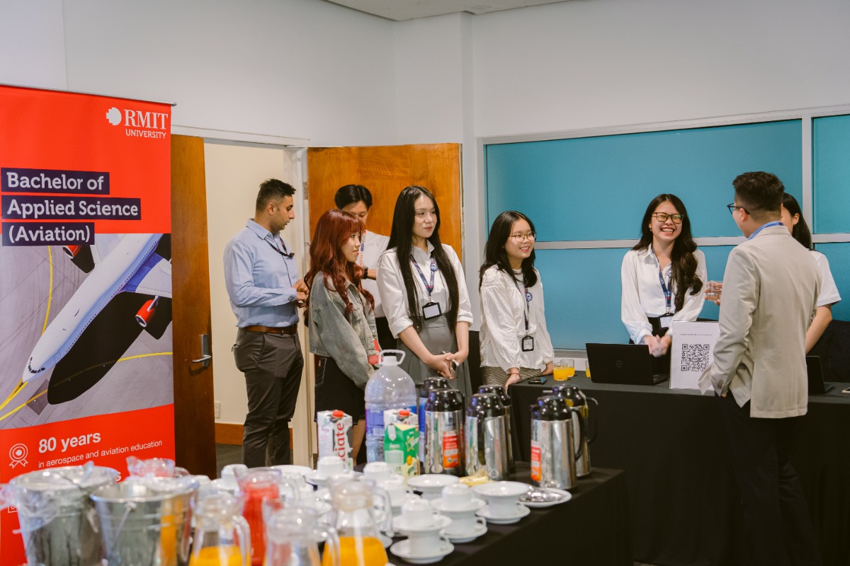 Khue volunteering at a major aviation event in Vietnam – one of many opportunities where she connected with the broader industry and youth community. (Photo courtesy of Khuu Minh Khue)