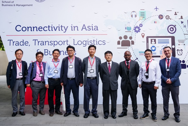 RMIT University Vietnam, in collaboration with Zhejiang University, China, and Inha University, South Korea, co-hosted the Connectivity in Asia: Trade, Transport, Logistics, and Business conference from 24 to 26 June 2018.