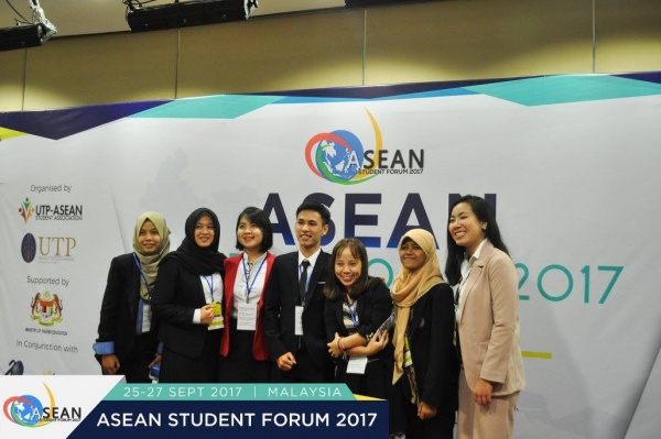 She also joined the Asian Student Forum 2017 to hone her leadership skills.