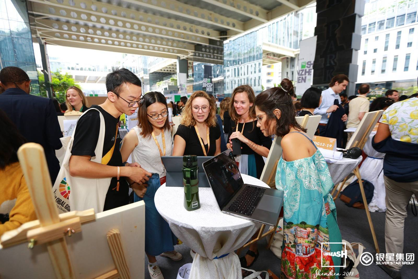 Tang Minh Nguyet (second from left) at UNLEASH 2019 in Shenzhen China.