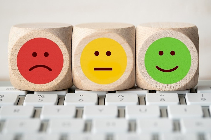 news-thumbnail-emojis-help-students-accept-online-feedback.jpg