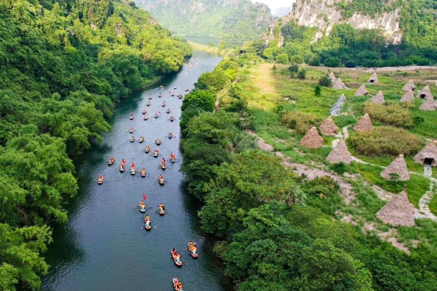 Kong: Skull Island remodelled film sets in Ninh Binh, Vietnam
