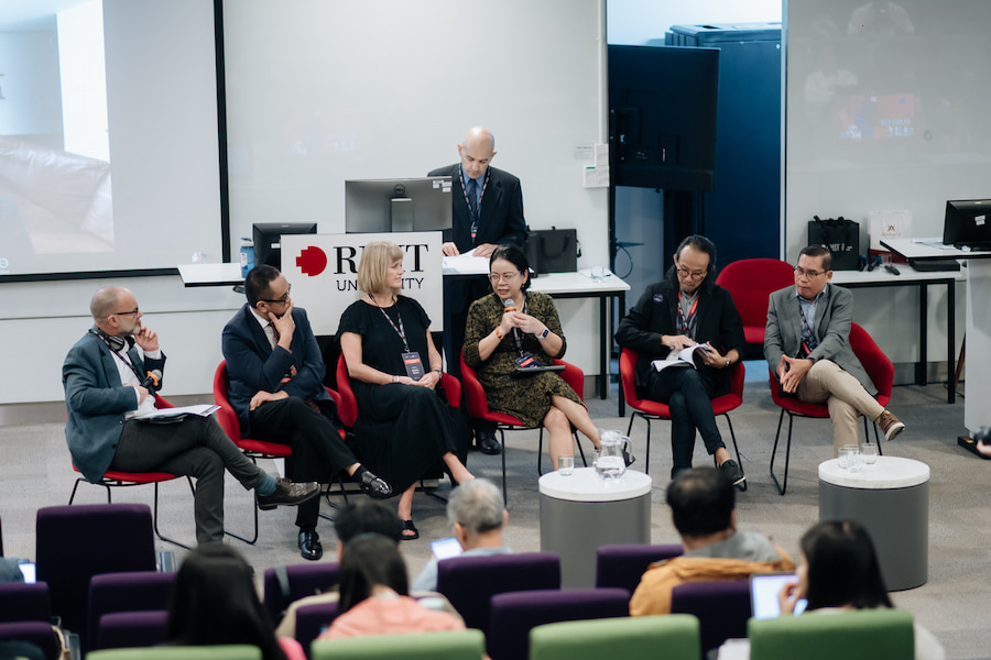Experts engaged in discussions at the forum.