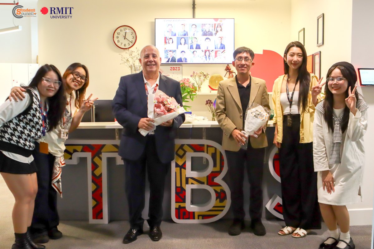 Professor Robert McClelland (third from left) with RMIT students