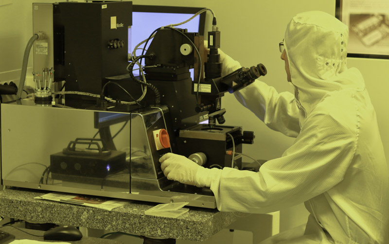 Alt Text is not present for this image, Taking dc:title 'semi-conductor-2'