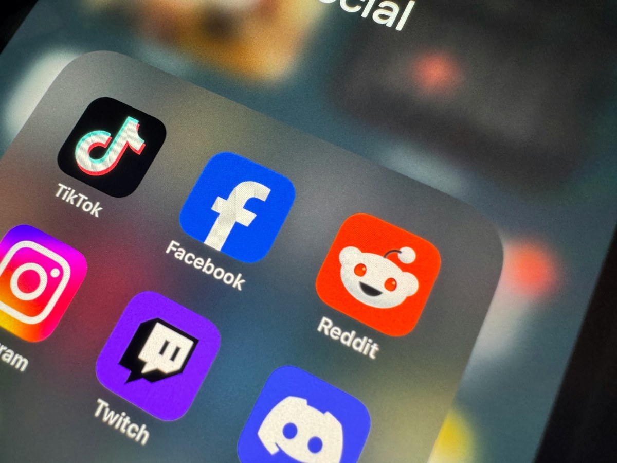 Icons of social media apps on a smartphone