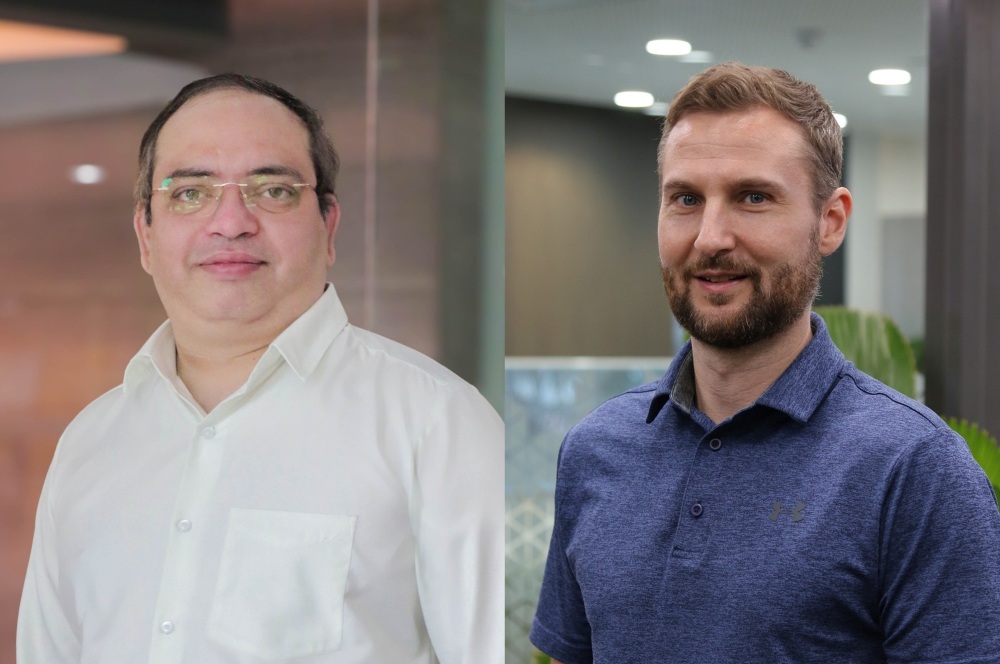 Tiến sĩ Sreenivas Tirumala và Tiến sĩ Jeff Nijsse