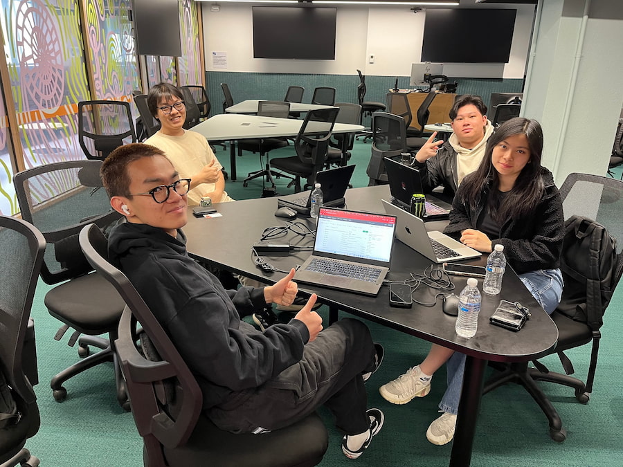 Team Deadline-Haters comprises Lee Jae Sung, Nguyen The Bao Ngoc, Nguyen Ngoc Kim, and Le Nguyen My Chau. 