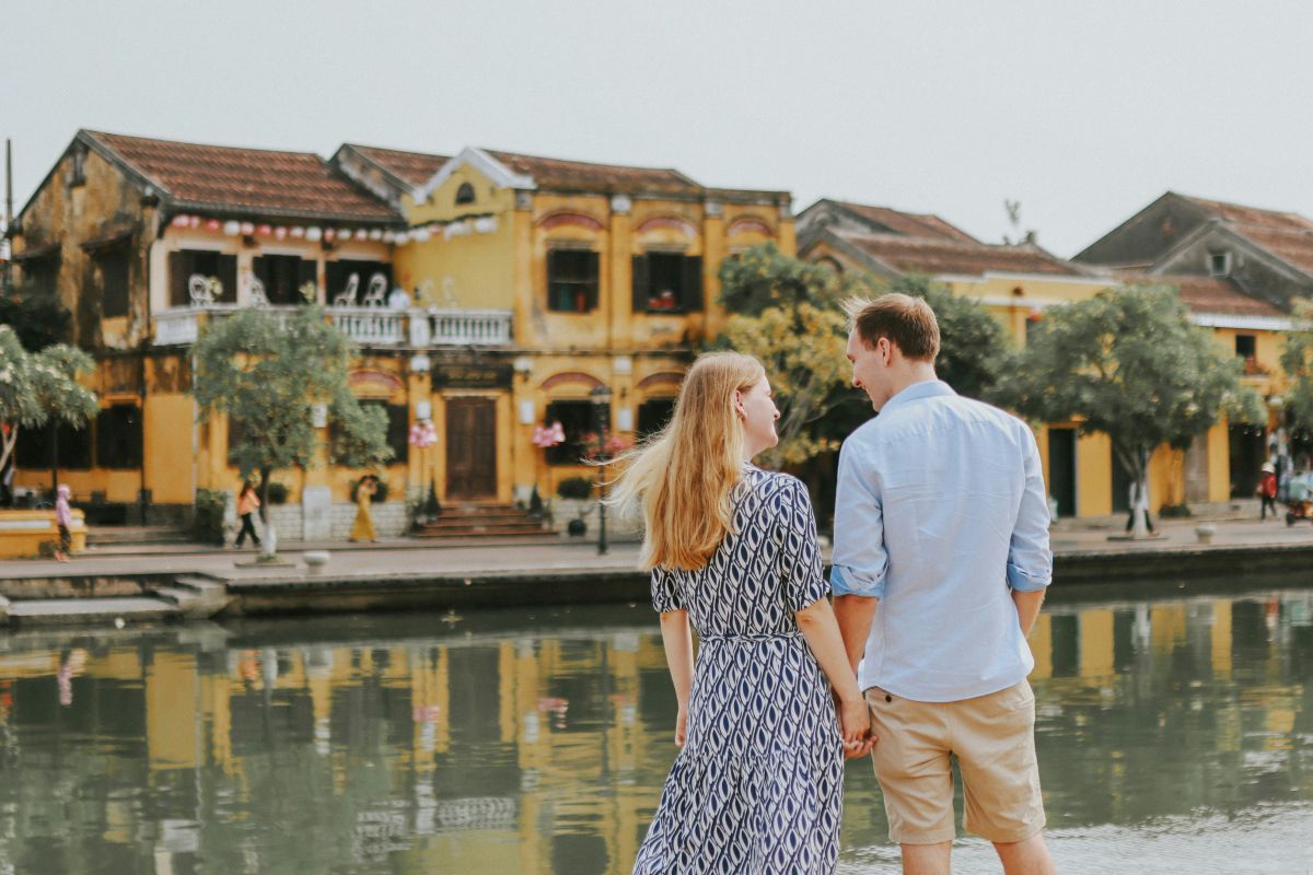 A couple of tourists in Hoi An